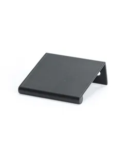 Bravo 32mm CC Satin Black Edge Pull