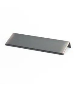 Bravo 112mm CC Verona Bronze Edge Pull